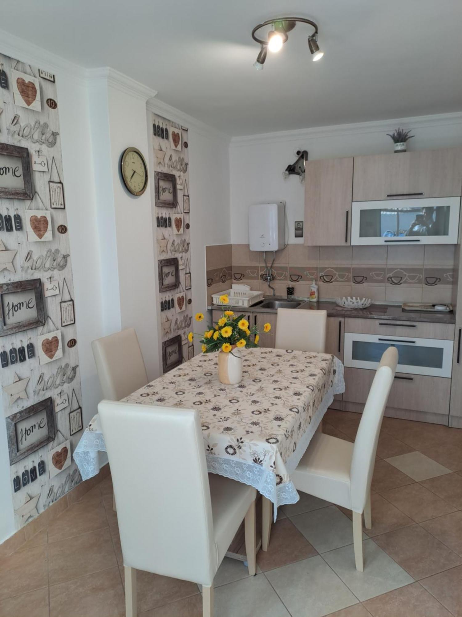 Katarina Apartman Hajdúszoboszló المظهر الخارجي الصورة